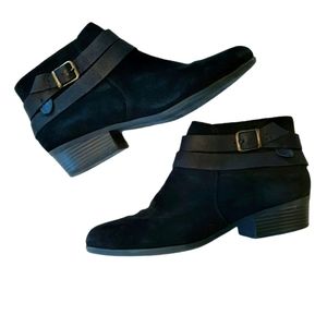 Clarks Black Suede Ankle Boots 11